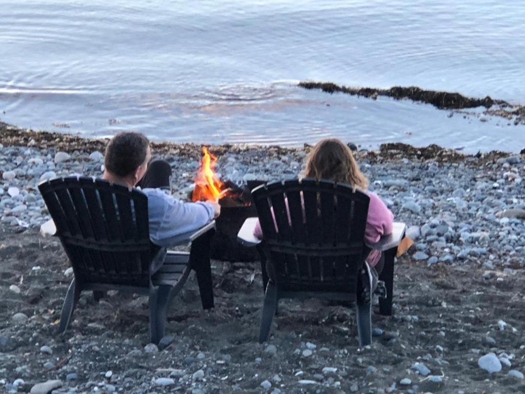 Qualicum Breeze Beach Resort Bowser Eksteriør billede